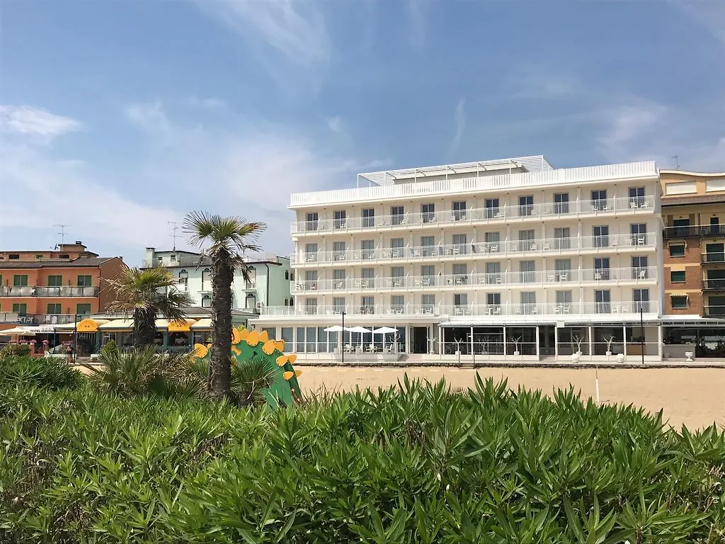 Stellamare Caorle 3*,